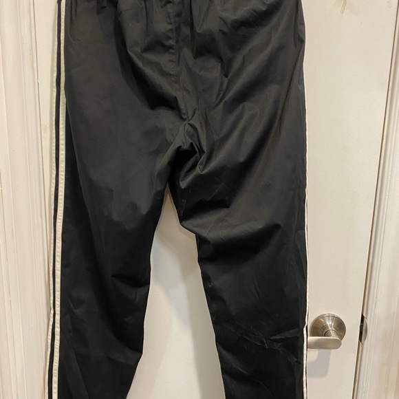 Adidas sweat pant , size small - Picture 4 of 4